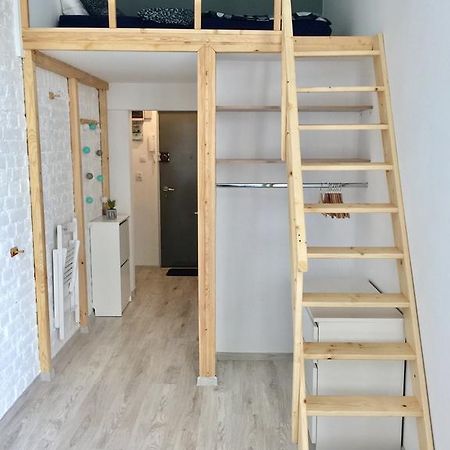 Apartament Zelazna ワルシャワ エクステリア 写真