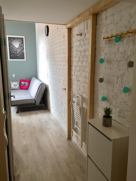 Apartament Zelazna ワルシャワ エクステリア 写真