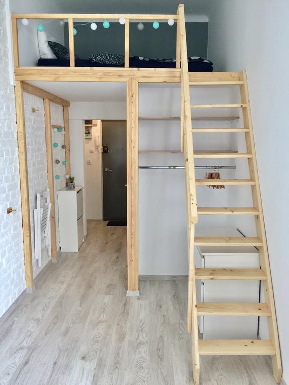 Apartament Zelazna ワルシャワ エクステリア 写真